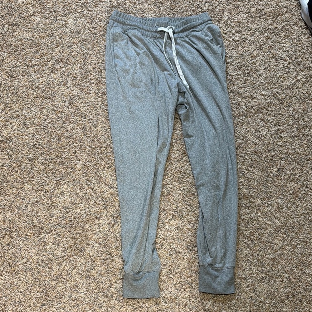Woman's Gray Jogger Pants